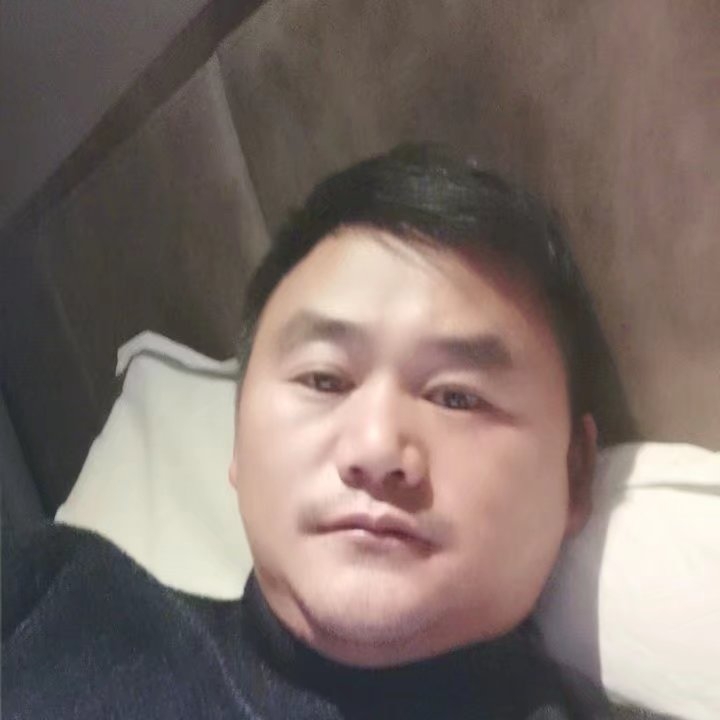 奔跑的第三张照片--西昌基督教相亲网